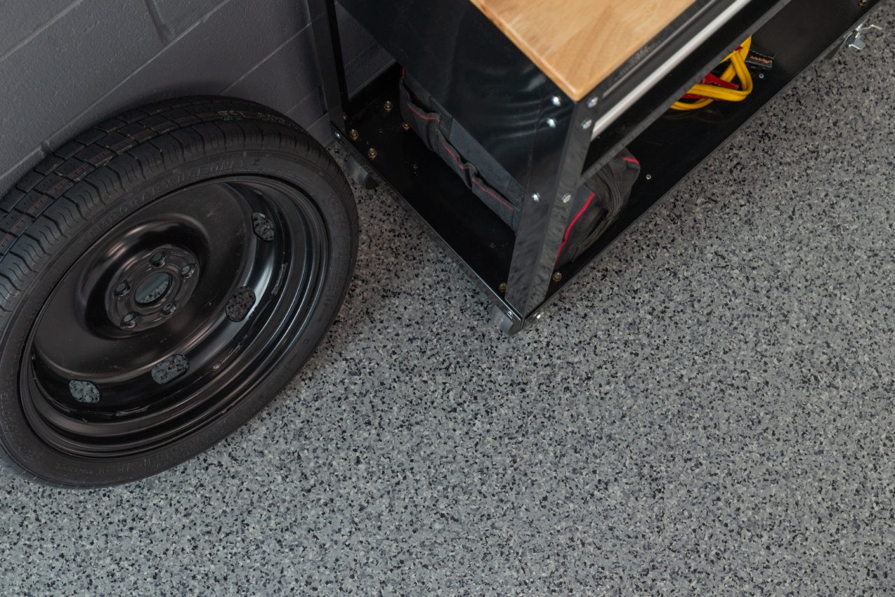 Nightfall (FB-715) flake garage floor installed in a home garage