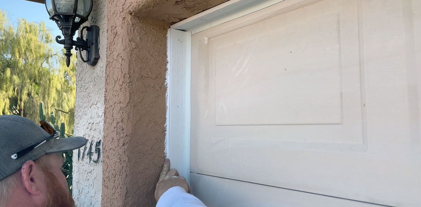 caulking-garage-door-trim