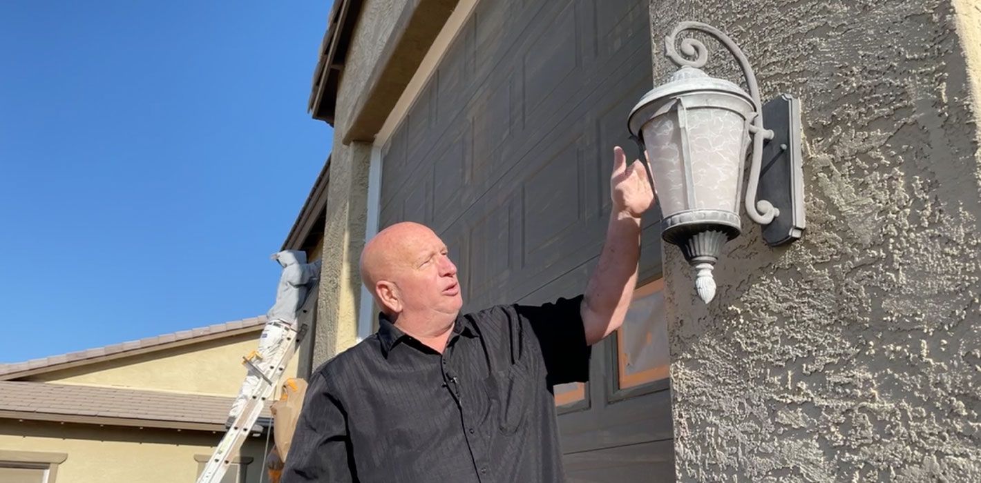 painting-around-light-fixtures