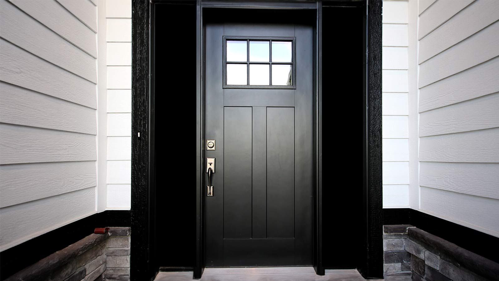 Paint-sheen-for-doors